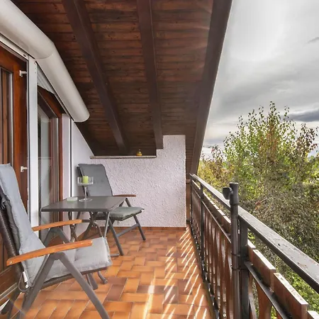 Fernsicht דירה *